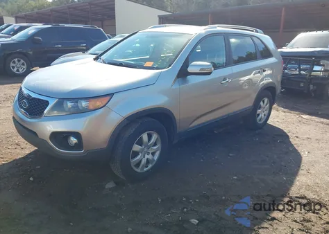 2013 Kia Sorento Lx z USA, uszkodzony, nr VIN 5XYKT3A63DG322670